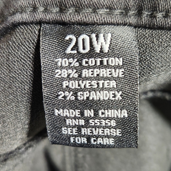 NEW d. jeans Black Sustainable Recycled Denim Skinny Ankle Plus Jeans (20W) - Picture 11 of 12